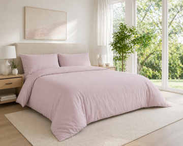 Спален комплект за двама:Плик 200/220 см,чаршаф без ластик 220/240 см,калъфки 50/70 см 2 бр