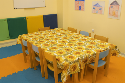 Покривка за маса - 90/150 см -5 бр в пакет